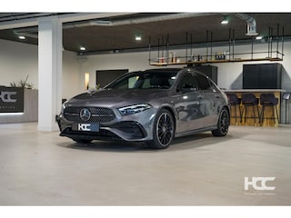 Mercedes-Benz A-klasse 200 AMG | Limo | Pano | Sfeer | 19 inch
