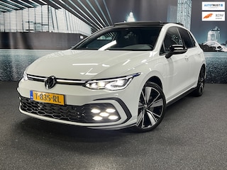 Volkswagen Golf 8 GTE 1.4 eHybrid 245 PK PANO/CAM/SFEER/IQ