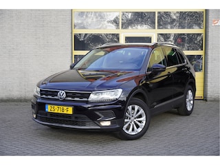 Volkswagen Tiguan 1.5 TSI Comfortline Business BJ2019 Lmv 17" | Led | Pdc | Navi | Elek. achterklep | App-Connect | Climate control | Cruise control | Verwarmde voorstoelen | Extra getint glas