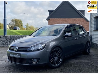 Volkswagen Golf 1.6 TDI BlueMotion / NAP/ CC/ GTI stoelen/ trekhaak