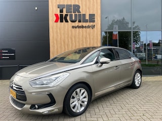 Citroën DS5 1.6 THP Business Executive / Lage Km / Pano