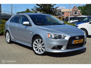 Mitsubishi Lancer Sportback 1.8 Intense
