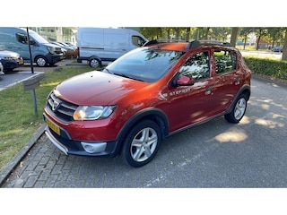 Dacia Sandero 0.9 TCe Stepway Lauréate | 1ste EIGENAAR / NL AUTO | DEALERONDERHOUDEN | SENSOREN | ARICO | CRUISE |