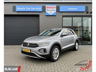 Volkswagen T-Roc 1.5 TSI Life Edition LED-Stoelverw-Camera-Virtual cockpit