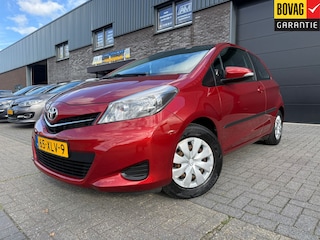 Toyota Yaris 1.0 VVT-i Aspiration | 2E EIGENAAR | 12MND GARANTIE | NAVI | CAMERA | DLR ONDERH.|