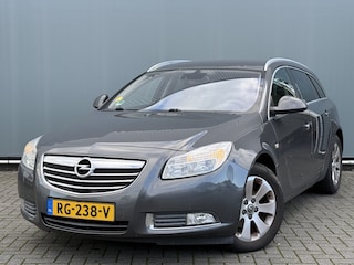Opel Insignia Sports Tourer BJR 2012 2.0 CDTI 131 PK EcoFLEX Sport AIRCO ECC / STUURBEKR. / TREKHAAK / LMVELGEN / NAVI / CENTR.VERGR. / ELEKTR.RUITEN