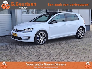 Volkswagen Golf 1.4 TSI GTE Connected Series Panoramadak, Apple Carplay/Andriod auto, Leder, DAB, Goed onderhouden