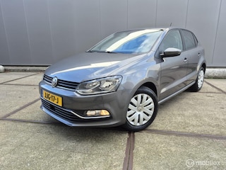 Volkswagen Polo 1.2 TSI Highline Parkeersensor / Cruise / Stoelverwarming