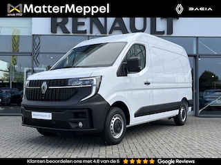 Renault Master T35 2.0 dCi 150 L2H2 Advance | BPM VRIJ!! | Trekhaak | Navigatie | Camera + Parkeersensoren | Climate Control | Stoelverwarming | Draadloze Telefoonlader | Leer/Stof | Apple CarPlay/Android Auto