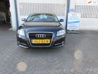 Audi A3 SPORTBACK 1.2 TFSI Attraction Advance leer clima cruise