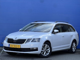 Skoda Octavia Combi 1.6 TDI | Automaat | Stoelver. | Trekhaak