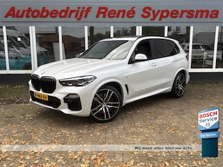 BMW X5 xDrive45e High Executive | M Pakket | Pano | Harmon Kardon | LED Koplampen