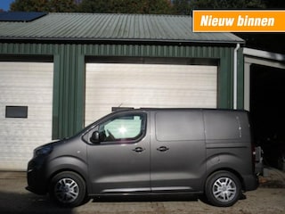 Peugeot Expert 1.5 BlueHDI 120 Compact Urban