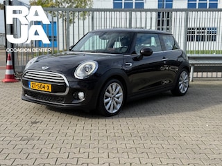 Mini Cooper 1.5 Chili Navi Cruise Pano Clima Camera H&K HUD