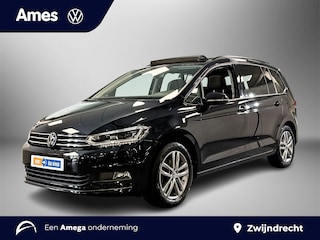 Volkswagen Touran 1.5 TSI 150pk DSG 7p / Panoramaschuif-kanteldak / 17inch /  Voorstoelen verwarmbaar / App-Connect /Achteruitrijcamera