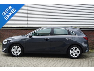 Kia Ceed 1.0 T-GDi 120PK DynamicLine/Geen Importauto/ All-Seasonbanden.
