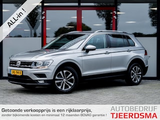 Volkswagen Tiguan 1.5 TSI ACT UNITED Limited | Stoelverwarming | Navigatie | Climate Control | Cruise Control | Apple Carplay | Android Auto | Metallic Lak | All Season Banden | 17'' Lichtmetalen Velgen | Privacy Glas |