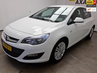 Opel Astra 1.4 Turbo Business+ BOVAG GARANTIE ! NAVIGATIE ! AIRCO !