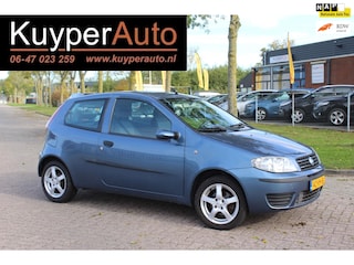 Fiat Punto 1.4-16V Young AIRCO nap nette auto goed onderhouden