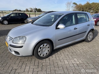 Volkswagen Golf 1.4 Trendline rijd goed "ZO MEE"