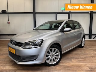 Volkswagen Polo 1.4-16V Comfortline / AIRCO / CRUISE / 5-DRS /