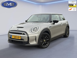 Mini Mini Electric CAMDEN automaat 33 kWh, 12912 km, 1/2 lederen sportinterieur, stoelverwarming, 1 e eigenaar, nl auto met nap