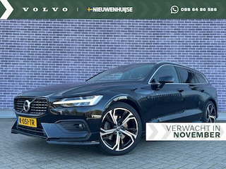 Volvo V60 2.0 B3 Business Pro | Adaptieve cruise control | Trekhaak | Stoel/stuur verwarming | Parkeer camera |