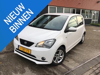 Seat Mii 1.0 Chill Out 5 Deurs | Airco | Centrale vergendeling | Cruise Controle | Elektrisch bediende ramen voor | Radio/CD en USB | Parkeer sensoren achter | Privacy Glass | Licht metalen velgen met All-wheater banden | NAP Pas | Rijklaar | Garantie |