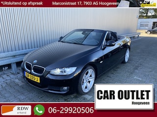 BMW 3-serie Cabrio 320i High Executive AUTOMAAT, Leer, Navi, Clima, CC, PDC v/a, LM, – Inruil Mogelijk –
