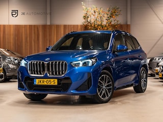 BMW X1 SDrive18i M-Pakket, Facelift, Wide Screen, Apple Carplay, Android Auto, Voll Led, Ambiënte Light, Camera, Cruise, Clima