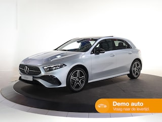 Mercedes-Benz A-klasse 250e Star Edition Luxury Line | Panoramaschuifdak | Night | Stoelverwarming voor | Achteruitrijcamera