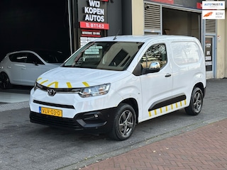 Toyota Proace City 1.5 D-4D Professional Navi Airco Carplay PDC
