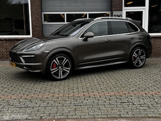Porsche Cayenne 4.8 GTS AUT LEDER/BUR.M/PANO/CAMERA/ECC