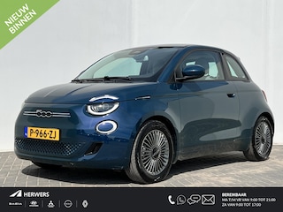 Fiat 500 Icon 42 kWh / 500e / WLTP bereik 317 km / 3 fase laden / Navigatie ook in dashboard (Virtual Cockpit) / Cruise control / Apple Carplay / Android Auto / Climate control / Parkeersensoren achter / Magic-eyes / 16" Lichtmetalen wielen /