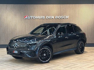 Mercedes-Benz GLC 300e 4MATIC AMG Line - Pano - 360
