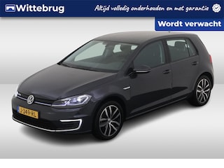 Volkswagen Golf E-DITION / PARK. SENSOREN/ ADAPT. CRUISE/ LED/ NAVI/ CLIMA/ 17" LMV