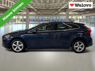 Volvo V40 1.6 T3 Momentum Rijklaar+garantie, Navi+camera, electr. stoelen...