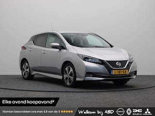 Nissan Leaf N-Connecta 40 kWh | Accu score 92% | Trekhaak | Dealer onderhouden | Stoel- en stuurwielverwarming | Achterbankverwarming |