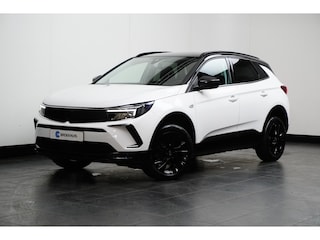 Opel Grandland 1.2 Turbo GS Line 130PK AUT | Verwarmde Comfortstoelen | Leder & Verwarmd Stuurwiel | Apple Carplay/Android Auto | NAVI | Voor- en achterparkeersensoren + Achteruitrijcamera