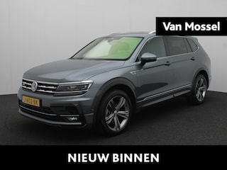 Volkswagen Tiguan 1.5 TSI Highline Business R 7p. DSG 150 PK | Automaat | Navigatie | Camera | Virtual Cockpit | LED | Parkeerhulp | Elektrische achterklep | Spiegelpakket | Adaptive Cruise Control | Apple Carplay | Android Auto |