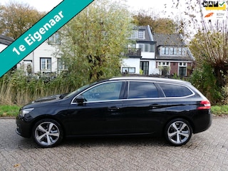 Peugeot 308 SW 1.2i 110pk 1e eig. Premium Clima Pano LED Navi PDC Historie