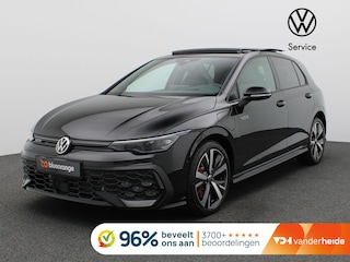 Volkswagen Golf 1.5 eHybrid GTE 272PK DSG Pano-Schuifdak, 360gr. Camera, Adaptieve Cruise Controle, Keyless, Side Assist, Alarm, Stoel-Stuurverwarming, Trekhaak, 18" LM Velgen