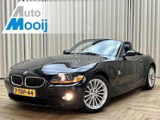 BMW Z4 Roadster 2.0i S *Navigatie + Camera* Leder / Stoelverwarming / Hardtop / Airco / LMV 18"