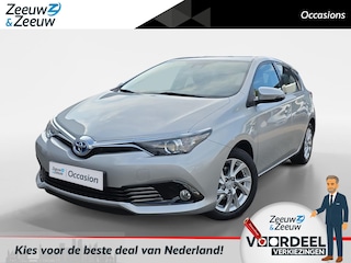 Toyota Auris 1.8 Hybrid Aspiration | Achteruitrijcamera | Climate control | Cruise Control | Dealer onderhouden | 12 maanden garantie! |