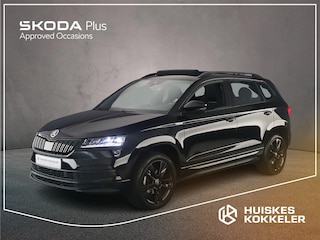 Skoda Karoq Sportline Business 1.5 TSI 150pk DSG Automaat Trekhaak, Panoramadak, Achteruitrijcamera, Adaptive cruise control, Navigatie, Elektrische achterklep