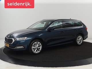 Skoda Octavia 1.0 e-TSI Business Edition Plus | Leder/Alcantara | Achterbankverwarming | Trekhaak | Adaptive cruise | Camera | Sfeerverlichting | Stoelverwarming | Carplay | Park Assist | Memory