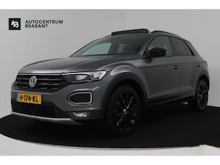 Volkswagen T-Roc 1.5 TSI Sport Business R (PANORAMADAK, DIGITALE COCKPIT, CARPLAY, PDC, GOED ONDERHOUDEN)