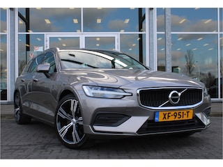 Volvo V60 T5 Automaat Momentum | Verw. Voorstoelen | PDC V+A | El. Trekhaak | AppleCarplay | 19" LMV