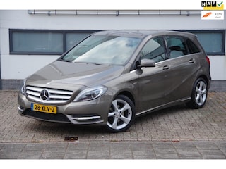 Mercedes-Benz B-klasse 180 Ambition / NL Auto/ Nieuwstaat/