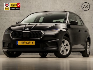 Skoda Fabia 1.0 TSI Sport Automaat (APPLE CARPLAY, GROOT NAVI, STOELVERWARMING, ADAPTIVE CRUISE, SPORTSTOELEN, LED KOPLAMPEN, LANE ASSIST, NIEUWE APK, NIEUWSTAAT)